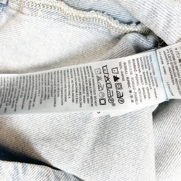 Levi's Women's Vianna Denim Button Front Vest Dress Light Wash Size Small - Picture 6 of 6